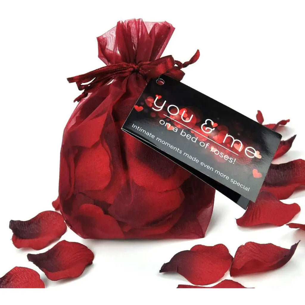 You & Me on a Bed of Roses! Bag of Rose Petals Entrenue